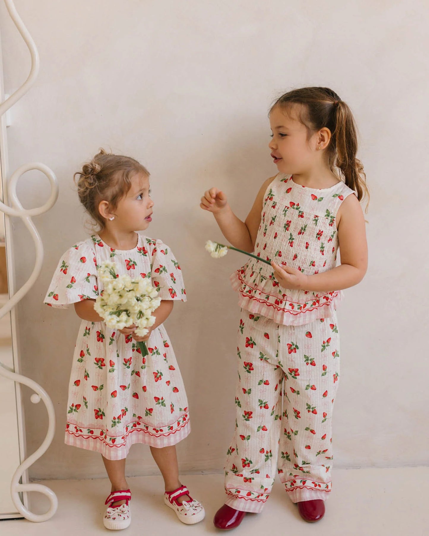 Poppy Top Strawberries and Cream