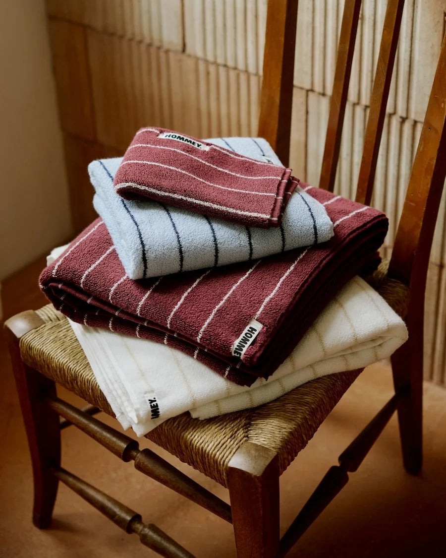 Hand Towel Mist