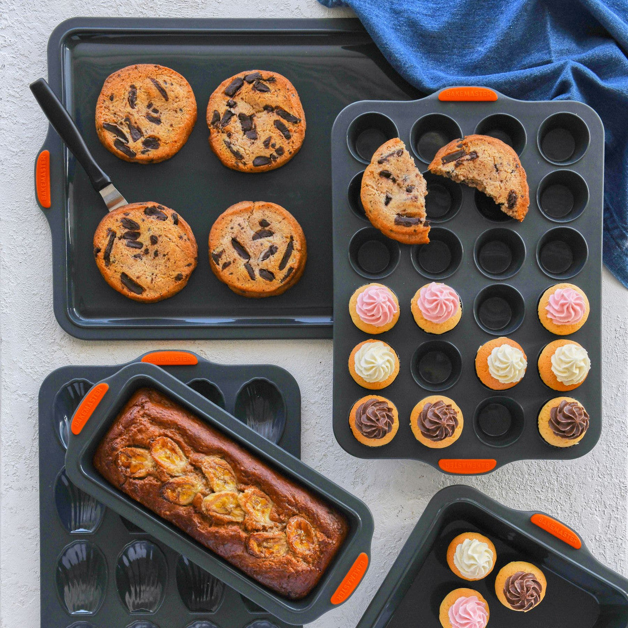 Bakemaster Silicone Loaf Pan 24x10cm