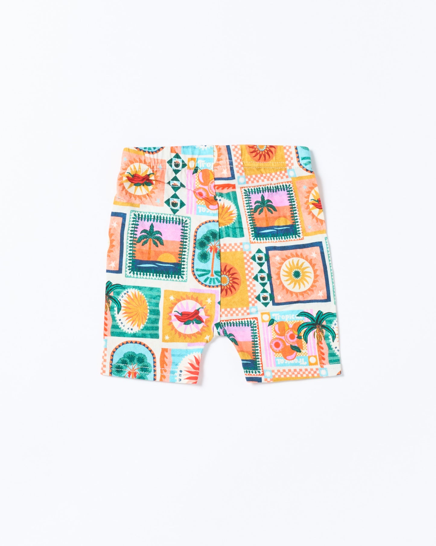 Astrid Short Spicy Summer