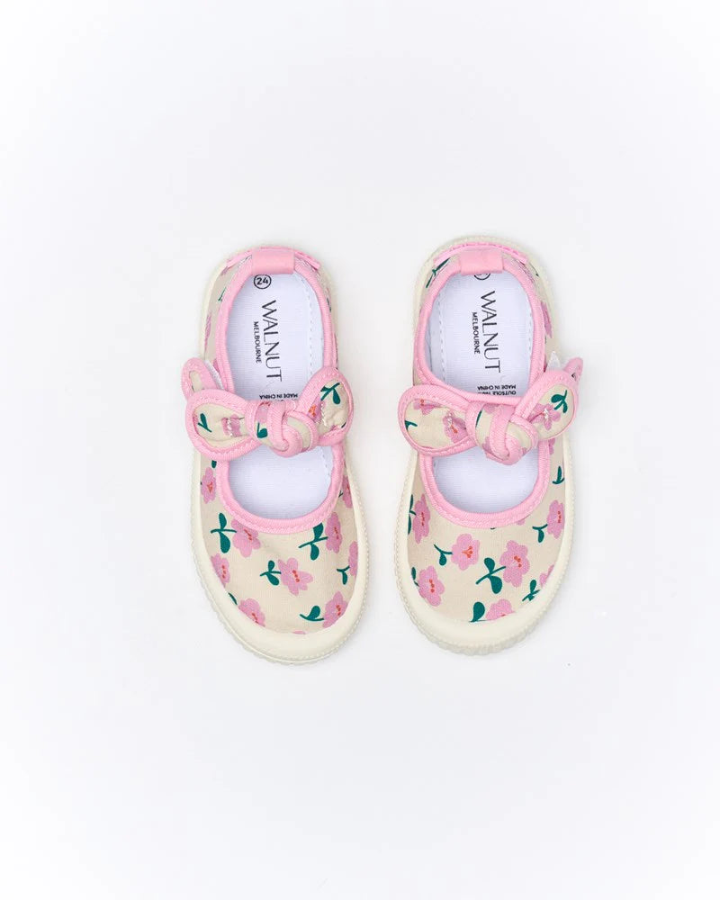 Millie Canvas Poppies