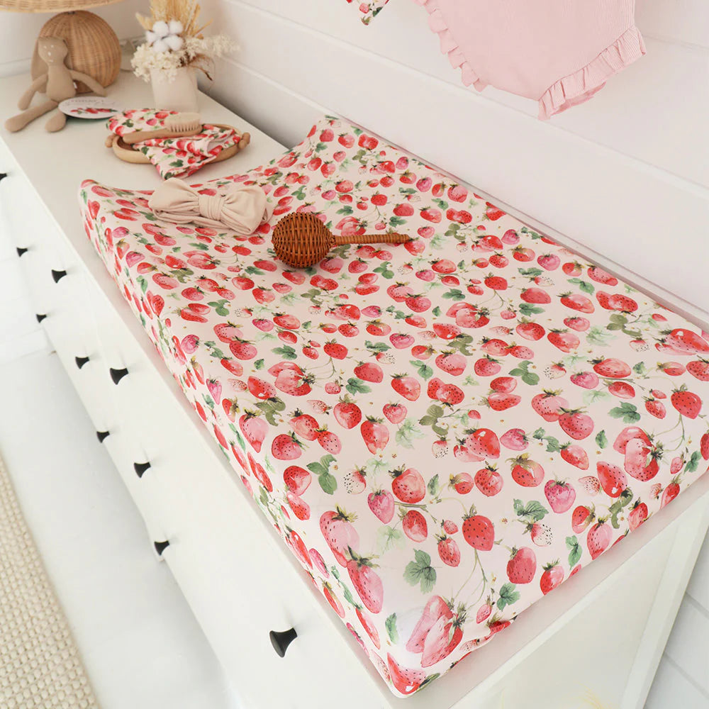Strawberry Bassinet Sheet
