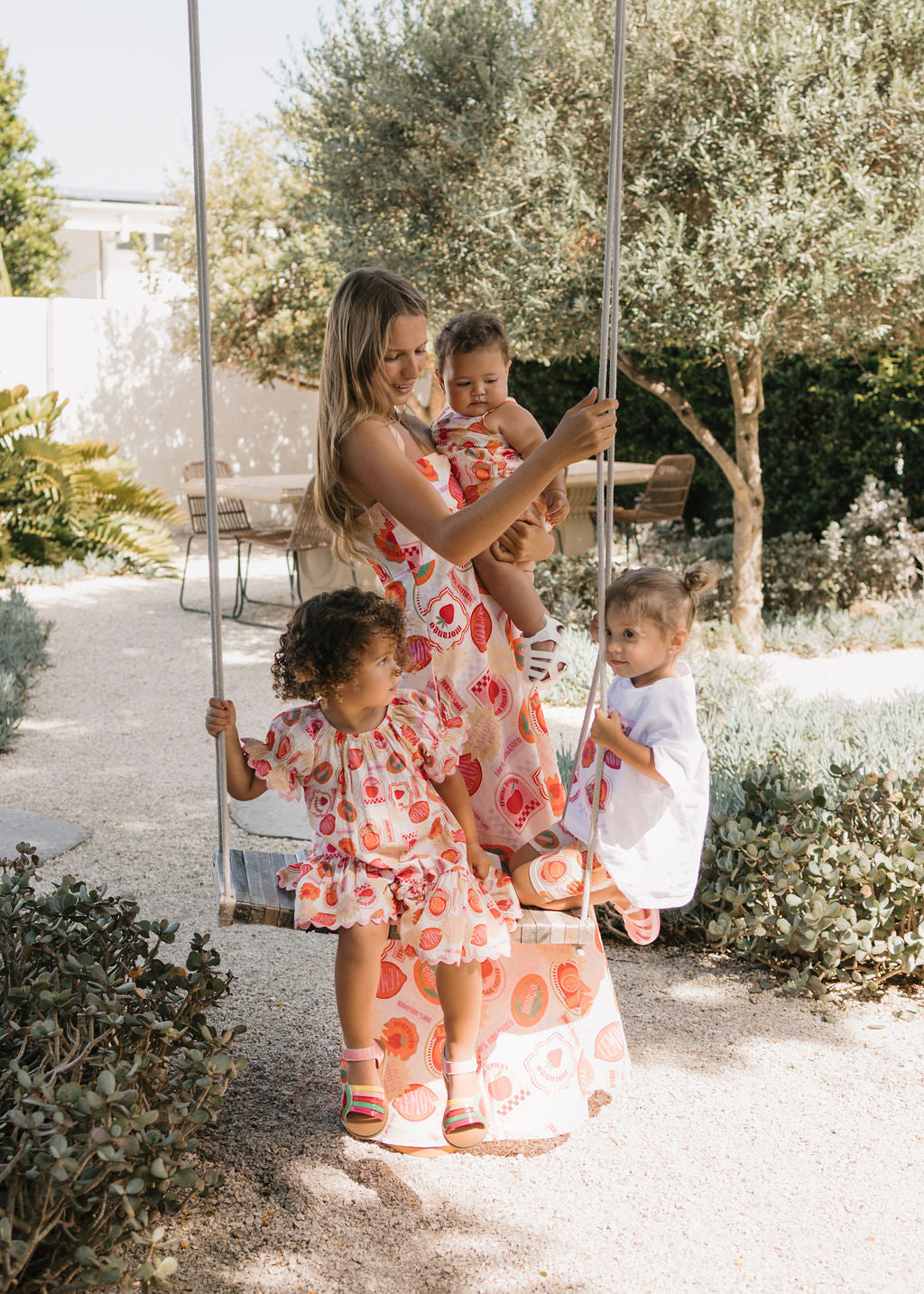 Alexa Dress Frutas Fescas