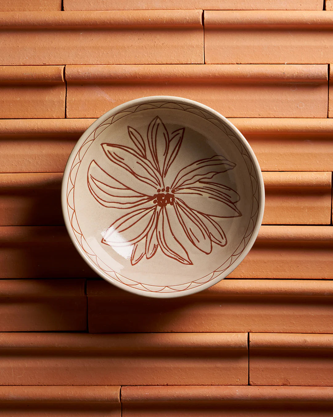 Bowl 20cm Taupe June's Daisy
