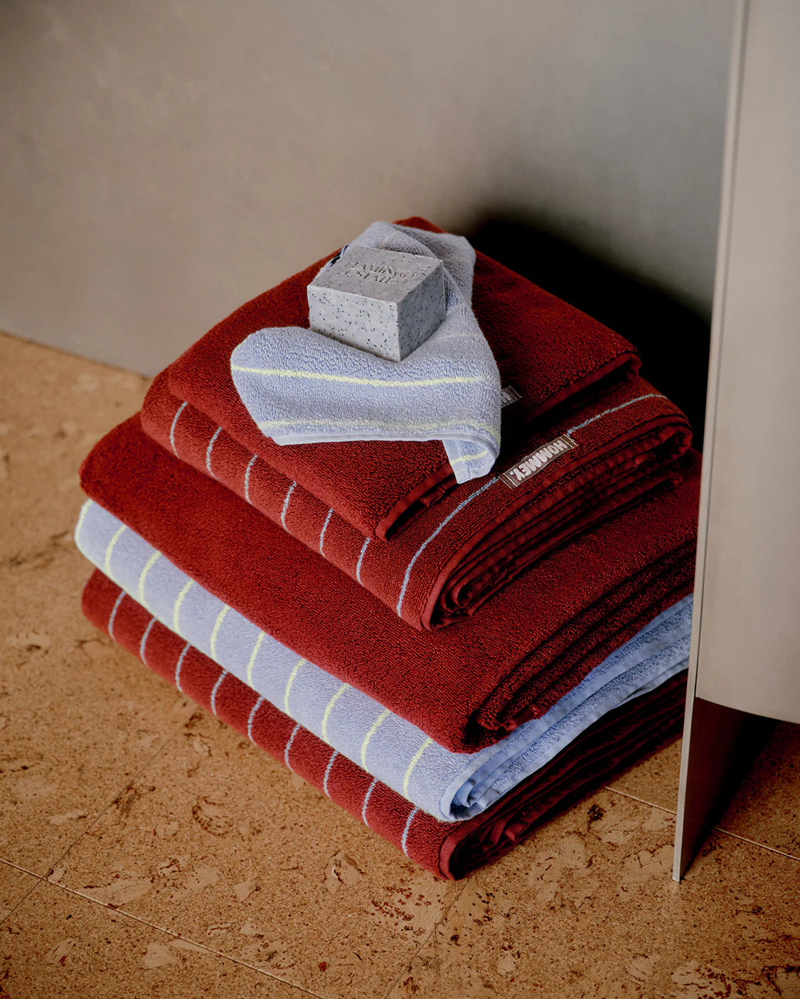 Hand Towel Plum