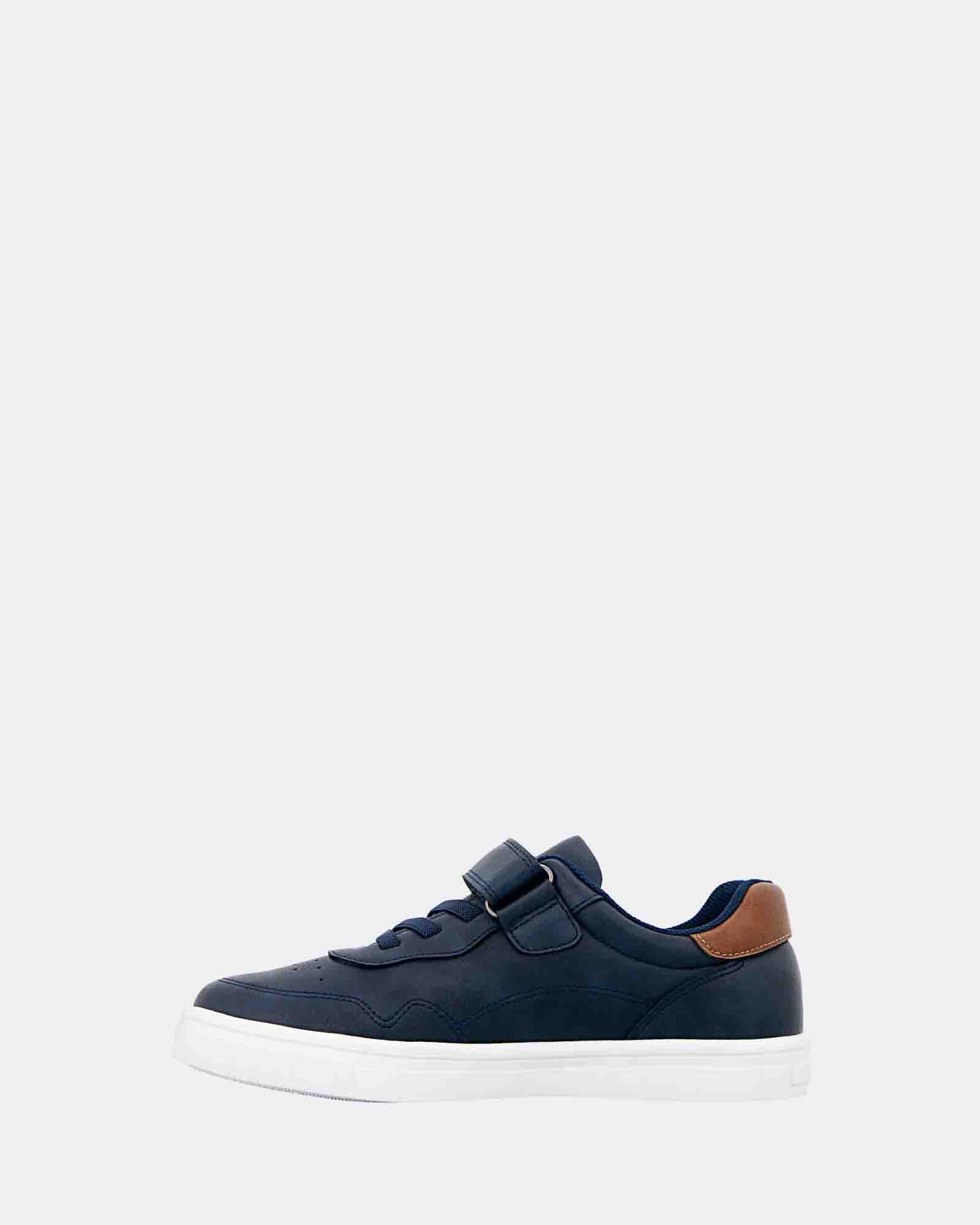 Beau Navy Sneaker