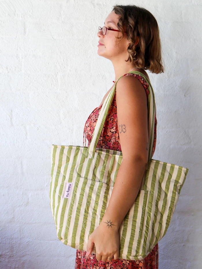 Pistachio Seersucker Quilted Bag