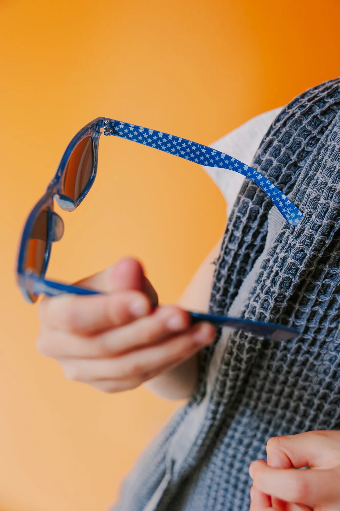 Gadget Sunglasses Blue Stars