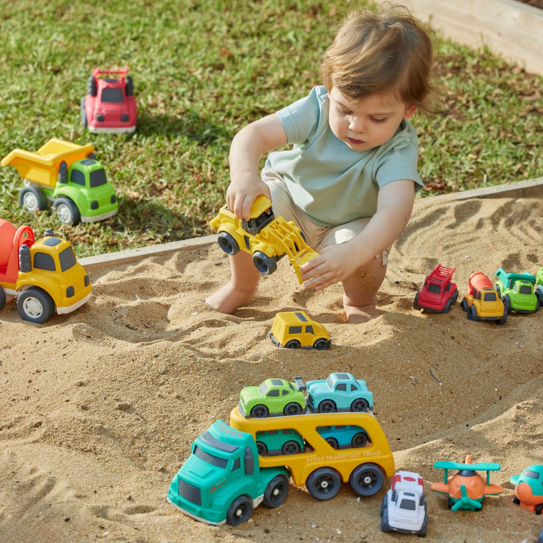 Bioplastic Excavator