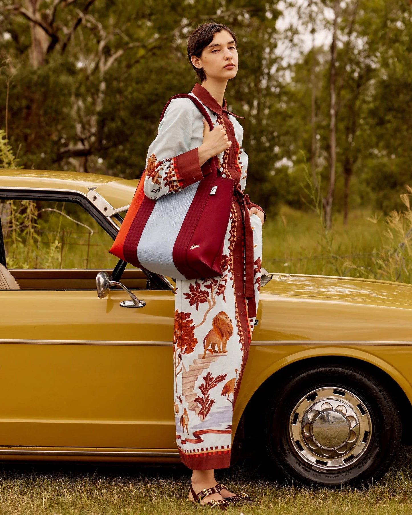 Royal Match Knitted Tote Bag