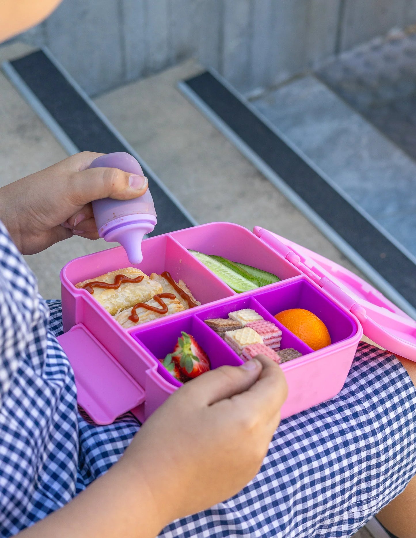 Sauce Bottle Floss & Lilac