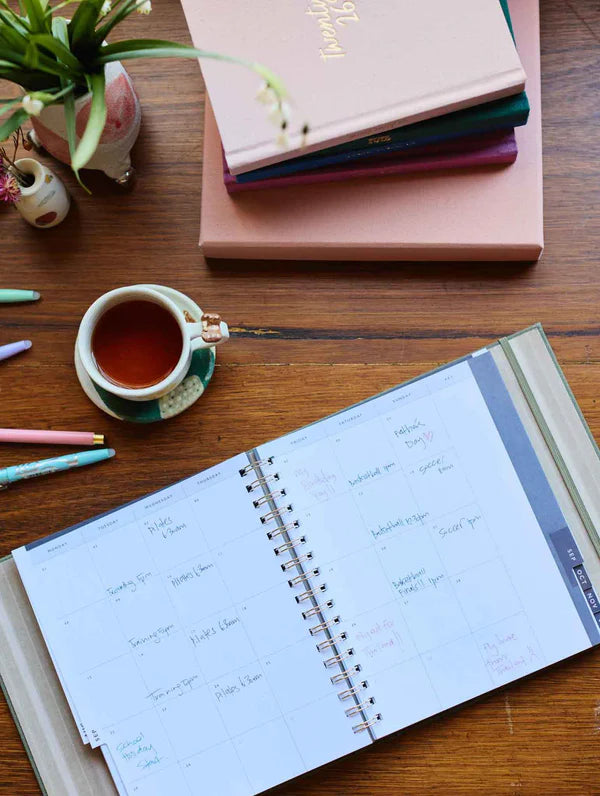 2026 Daily Hustle Planner Rose