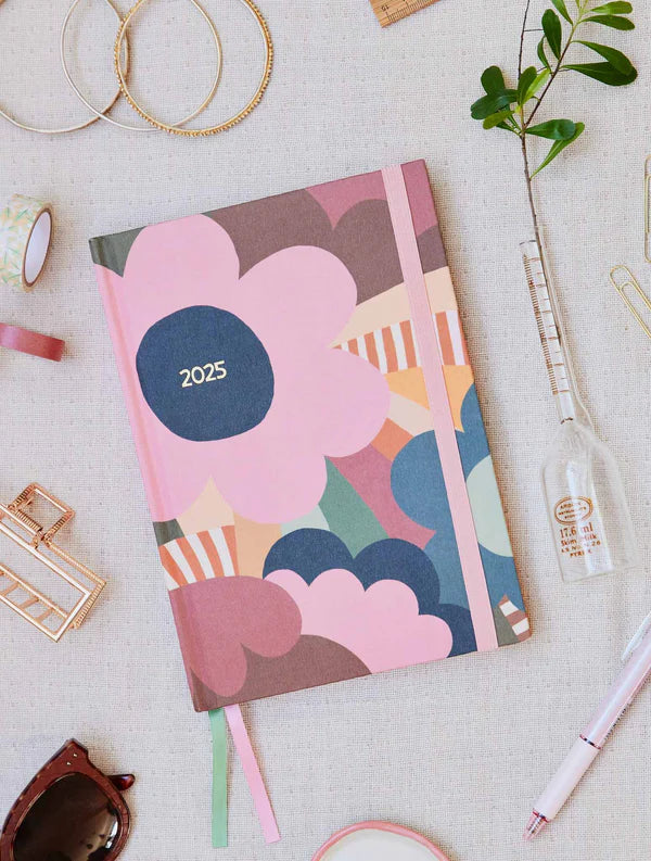 2025 Weekly Planner Peony