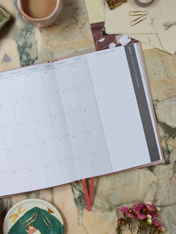 2026 Weekly Planner Blush