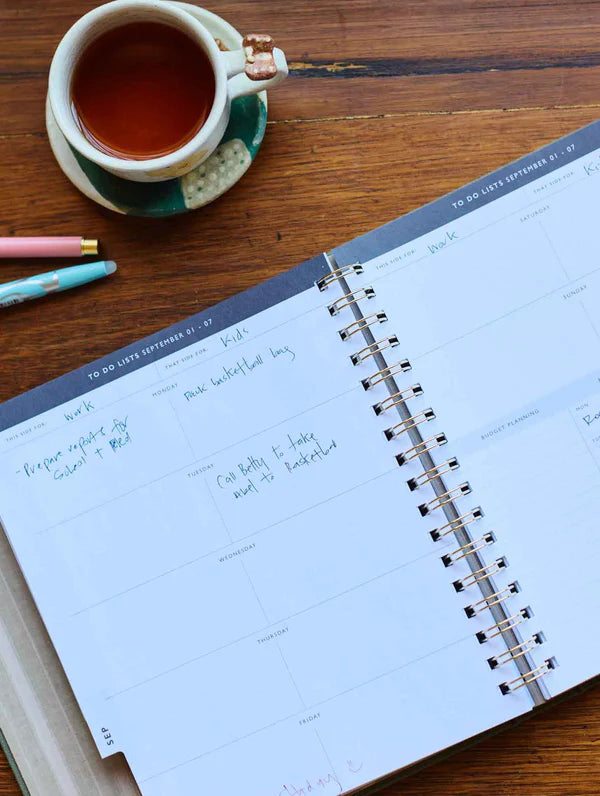 2026 Daily Hustle Planner Pistachio