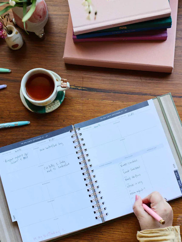 2026 Daily Hustle Planner Pistachio