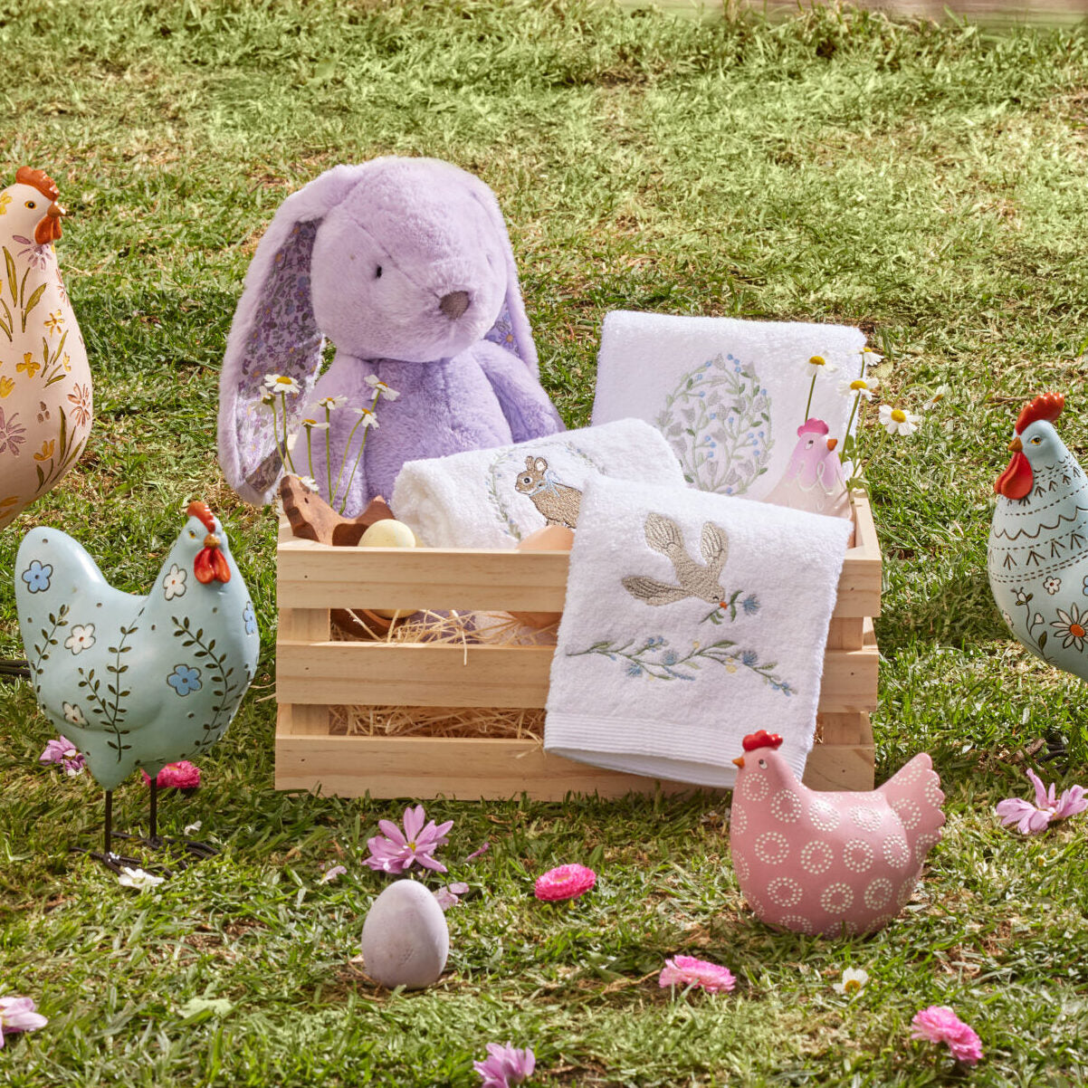 Chickita Sculpture