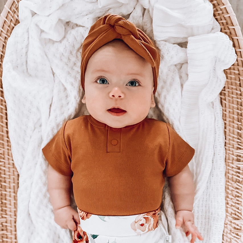 Chestnut Ribbed Topknot Headband