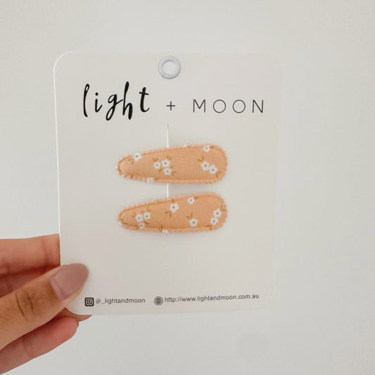 Peach Blossom Cotton Snap Clip
